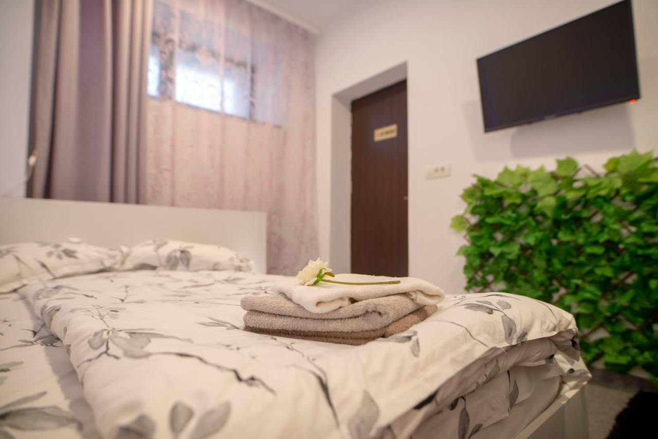 Old Town Tomis Studio Apartment Constanta Ngoại thất bức ảnh