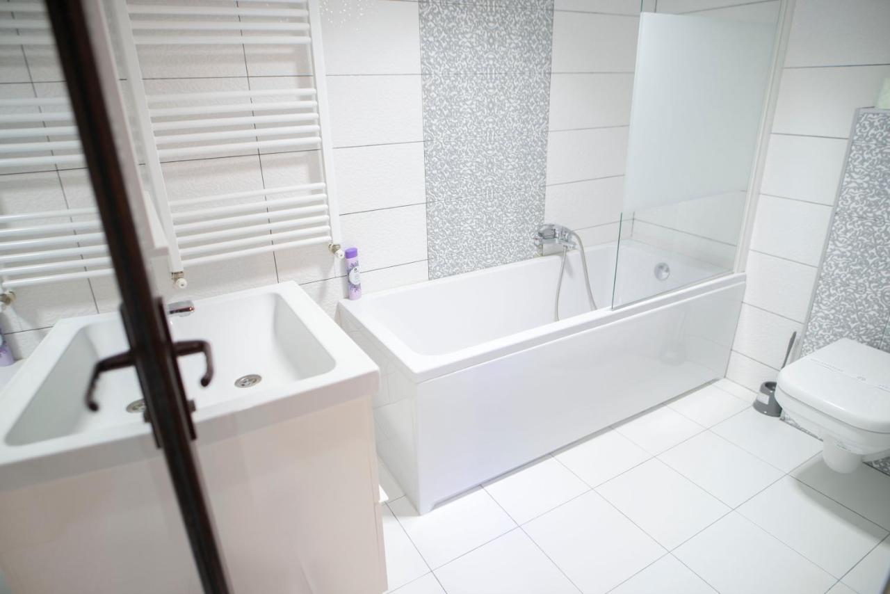 Old Town Tomis Studio Apartment Constanta Ngoại thất bức ảnh